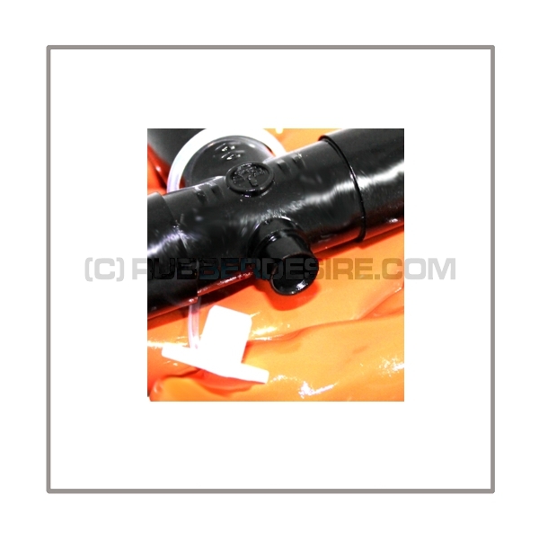 Gasmask-T-joint T-REVERSE with gasmask-connector-threads 1 x female and 2 x male plus a lockable breathing reduction vent